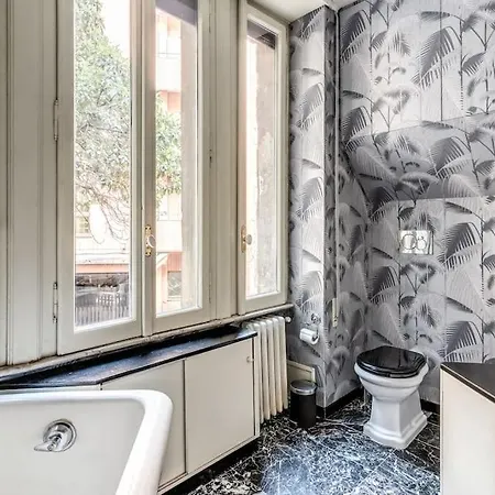 Ad & Dezeen Published Apartament